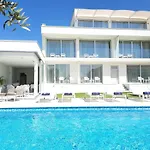 Demar & Dependance Bed & Breakfast 4*