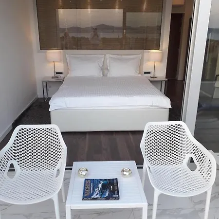 Demar & Dependance 4*