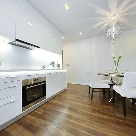 Demar & Dependance ベッド・アンド・ブレックファスト 4*