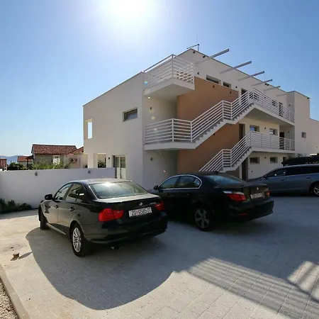 Demar & Dependance 4* ザダル