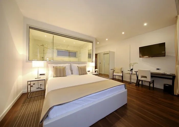 Demar & Dependance Oda ve Kahvaltı 4*