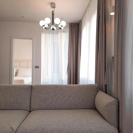 Demar & Dependance B&B 자다르