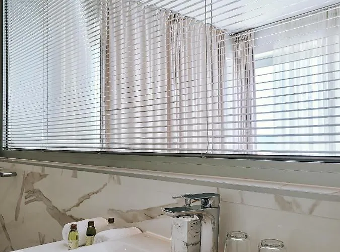 Bed & Breakfast Demar & Dependance 4*