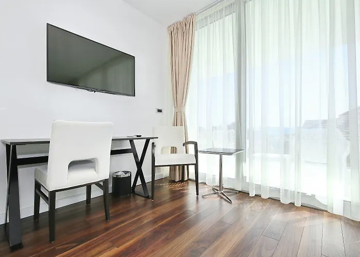 Bed & Breakfast Demar & Dependance Zara